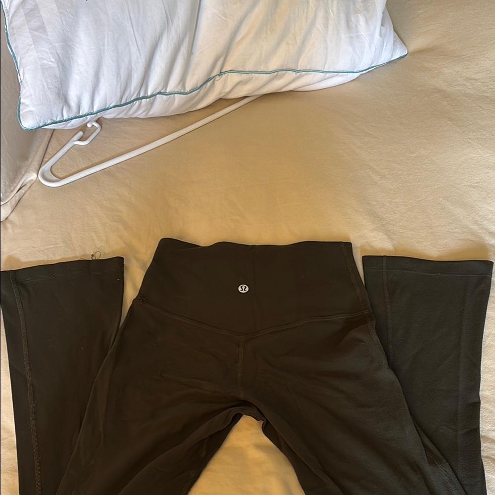 Forrest Green Lululemon Flare Yoga Pants